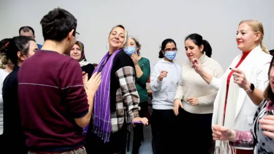 'Bizim Ev' yeni yıla erken girdi