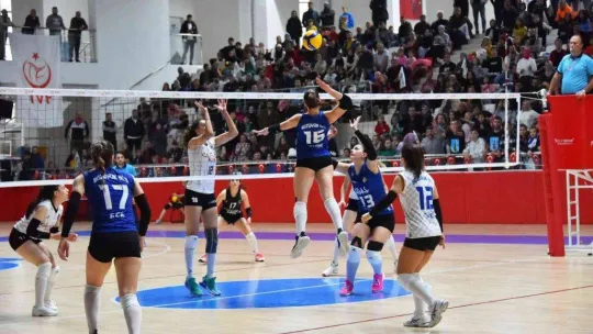 'Bizim Kızlar' 5. haftada da liderliği bırakmadı