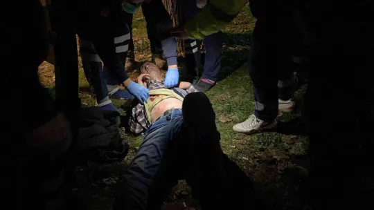 'Bununla işimiz var' deyip bıçakladı