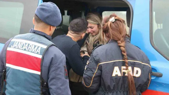 'Çok soru soruyorsunuz' diyerek ambulanstan indi