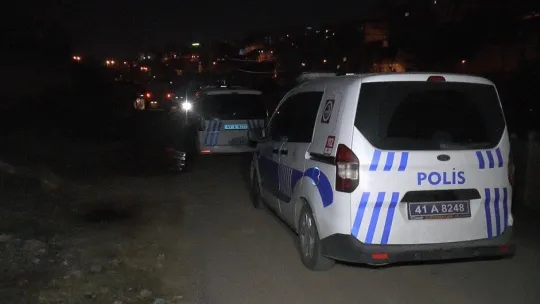 'Dur' ihtarına uymadı, polis memuruna çarpıp ağır yaraladı