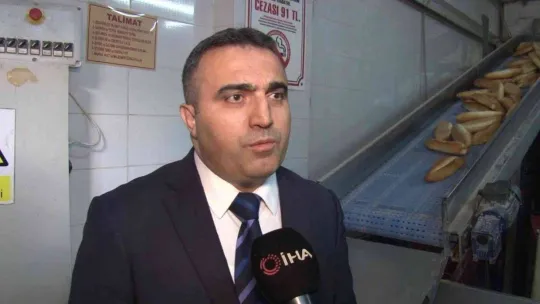 'Ekmek aptal toplumların gıdasıdır' diyen Kolivar'a vatandaştan tepki: 'Kendisi aptal'