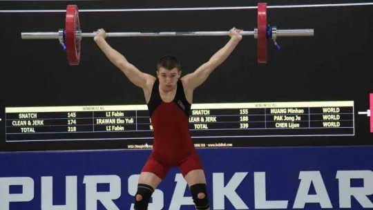 'İkinci Uluslararası Naim Süleymanoğlu Halter Turnuvası' yapıldı