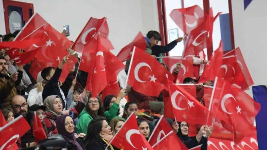 'İkinci Uluslararası Naim Süleymanoğlu Halter Turnuvası' yapıldı