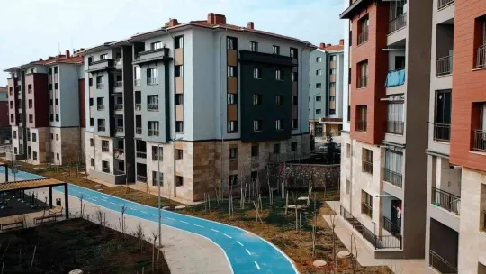 'İlk Evim İlk İş Yerim' projesinde kura çekimlerinin birinci ve ikinci etabı sonucunda 23 ilde 50 bin 302 konutun hak sahibi belirlendi