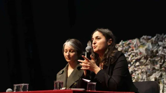 'Kadın Hikayeleri' ile şiddete dikkat çektiler