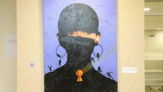 'Küçük İnsanların Gölgeleri' resim sergisi Kartal Belediyesi'nde açıldı