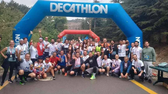 'Meme Kanseri Farkındalık Ayı'nda farkındalık için koştular