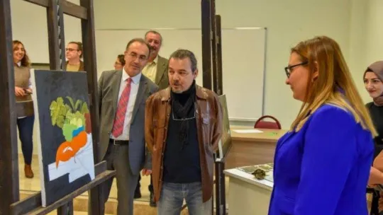 'Orada Olmak-Karşılaşmalar' isimli resim sergisi açıldı