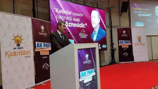 'Siyaset Akademisi Kadın' yoğun katılımla devam ediyor