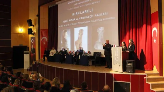 'Uluslararası Aşağıpınar Höyüğü' konferansı yapıldı