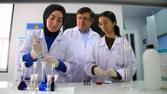 0.5 gramı bile 1000 dolar, Türkiye'de üretmeyi başardılar