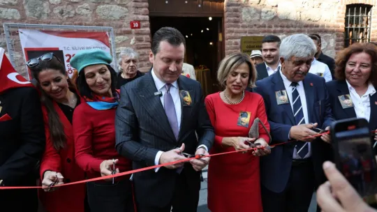 Cumhuriyet Sergisinin Açılışı Gerçekleştirildi