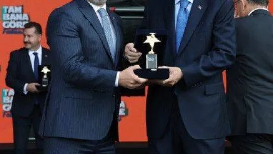 10 bin öğrenci, burslarına kavuştu