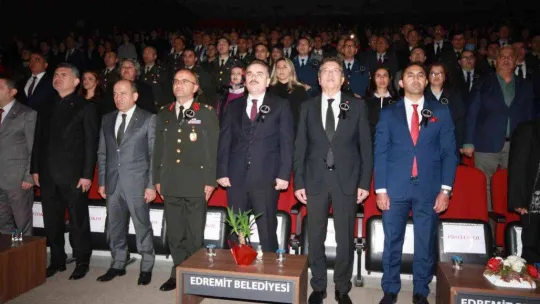 10 Kasım'da Atatürk saygı ve özlemle anıldı