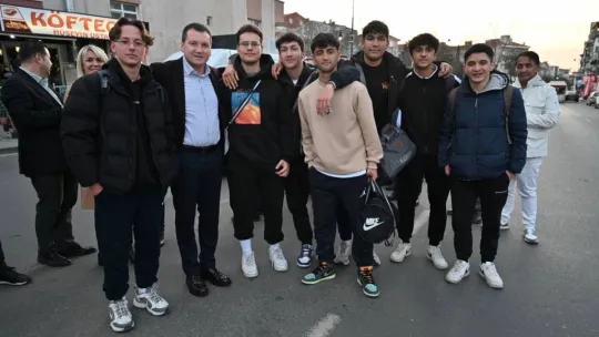 Bora Balcıoğlu Alibey Mahallesi'nde Esnafla Buluştu