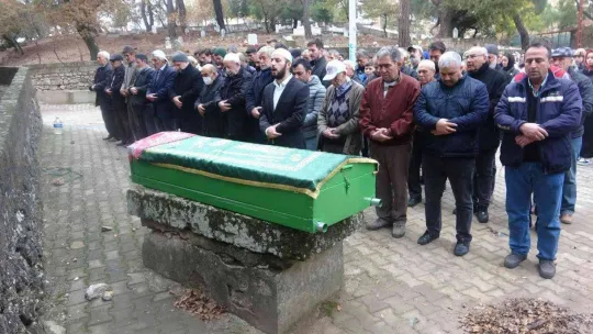 11 günlük yaşam savaşını kaybeden kadın toprağa verildi