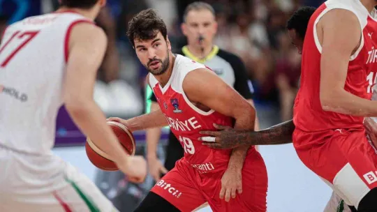 12 Dev Adam, Avrupa Şampiyonası'nda 2'de 2 yaptı