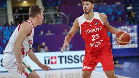 12 Dev Adam, Avrupa Şampiyonası'nda 2'de 2 yaptı