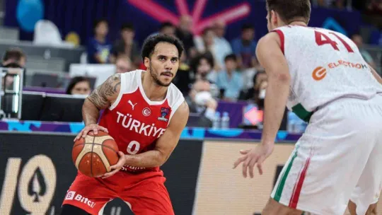 12 Dev Adam, Avrupa Şampiyonası'nda 2'de 2 yaptı