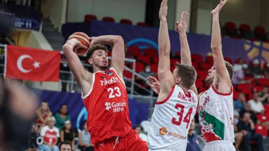 12 Dev Adam, Avrupa Şampiyonası'nda 2'de 2 yaptı