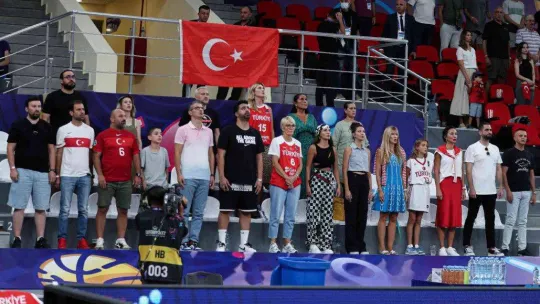 12 Dev Adam, Avrupa Şampiyonası'nda 2'de 2 yaptı