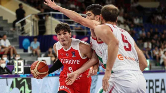 12 Dev Adam, Avrupa Şampiyonası'nda 2'de 2 yaptı