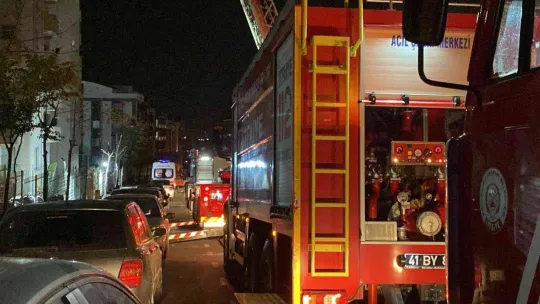 12 katlı binada yangın paniği