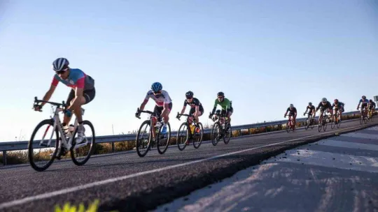 13 ülkeden bin 159 bisikletçi Çeşme'de bir araya gelecek