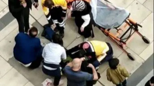 13 yaşındaki çocuk adamı boynundan bıçakladı