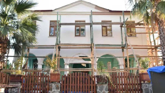 136 yaşındaki Kundakçı Dede Cami restore ediliyor