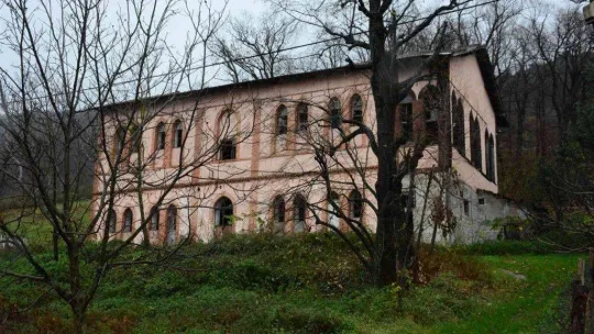 149 yıllık Amerikan Koleji dönemin izlerini taşıyor