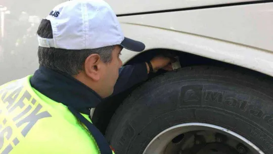 15 Temmuz Demokrasi Otogarı'nda kış lastiği denetimi