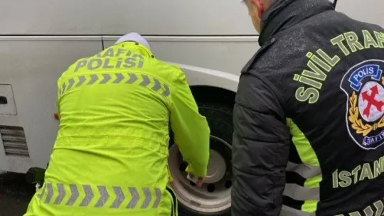 15 Temmuz Demokrasi Otogarı'nda kış lastiği denetimi