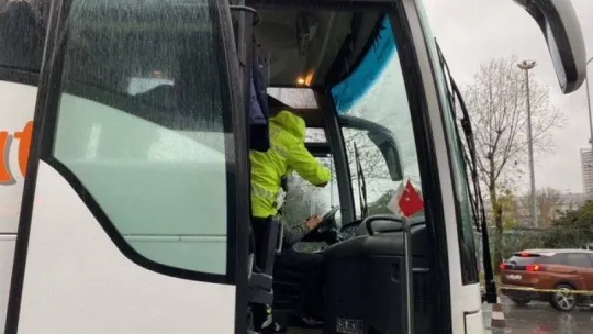 15 Temmuz Demokrasi Otogarı'nda kış lastiği denetimi