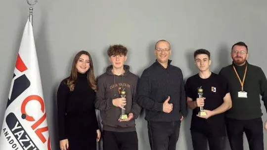 Çizgi yazılım lisesi öğrencilerine bir ödül daha