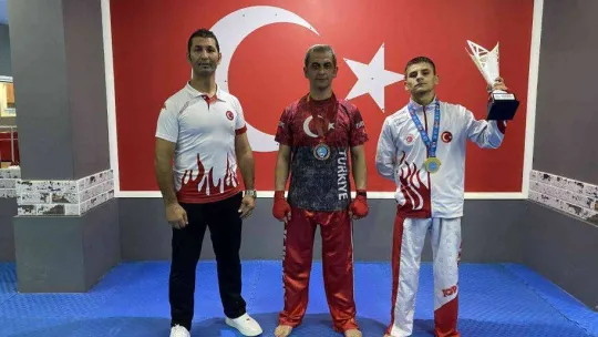 17 yaşındaki sporcu kırık burnuyla dünya şampiyonu oldu