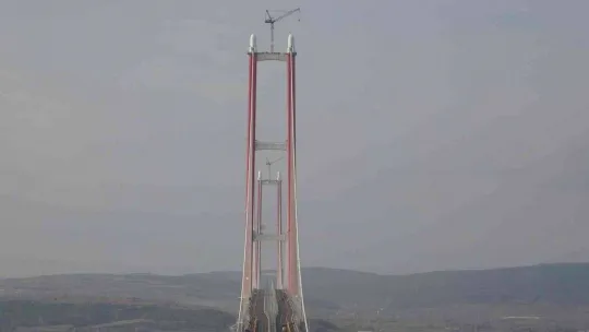 1915 Çanakkale Köprüsü 334 metre kule yüksekliğine ulaştı