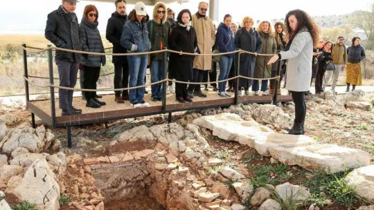 1984 oyununa büyük övgü