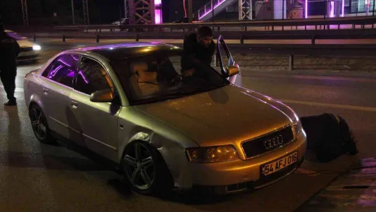 2 otomobilin çarpıştığı kazada 2 kişi yaralandı