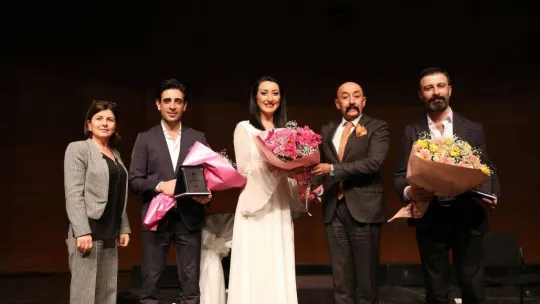 2022'ye türkülerle veda