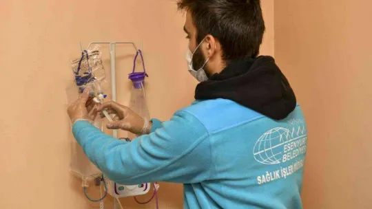 2022 yılında Esenyurt'ta 10 bin 769 kişiye evde sağlık hizmeti verildi