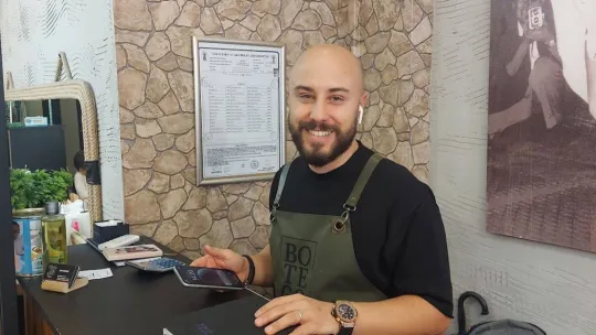 Güzellik salonlarında Bayram yoğunluğu yaşanıyor