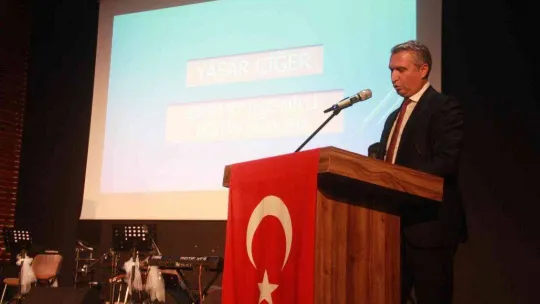 24 Kasım Öğretmenler Günü Edremit'te kutlandı