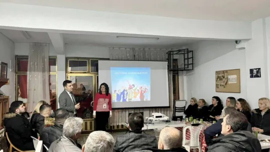 CHP sandık eğitim çalışmalarını sürdürüyor