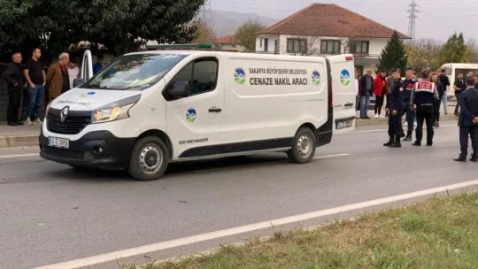 3 araç birbirine girdi: 1 ölü, 4 yaralı