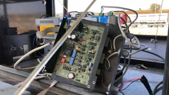 3 ilde sahte düzeneklerle kayıt dışı gelir elde eden akaryakıt kaçakçılarına darbe