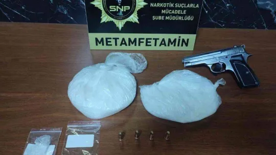 30 liralık saklama kabı ve yağdanlıkta milyarlık uyuşturucu taşıdılar