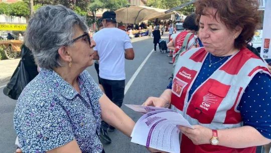 CHP Semt Pazarı'ndaydı