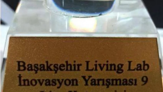 Çizgi yazılım lisesi öğrencilerine bir ödül daha